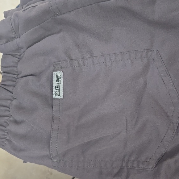 Grey’s Anatomy Classic Riley Pant – 5 Pocket Scrub Pants - Picture 2 of 2